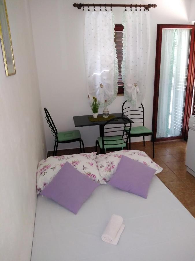 Apartments Nina Ravni Εξωτερικό φωτογραφία